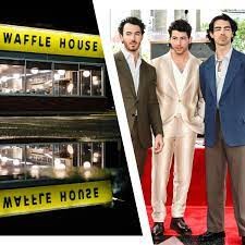 Jonas Brothers  -  Waffle House (Intro) (Clean)